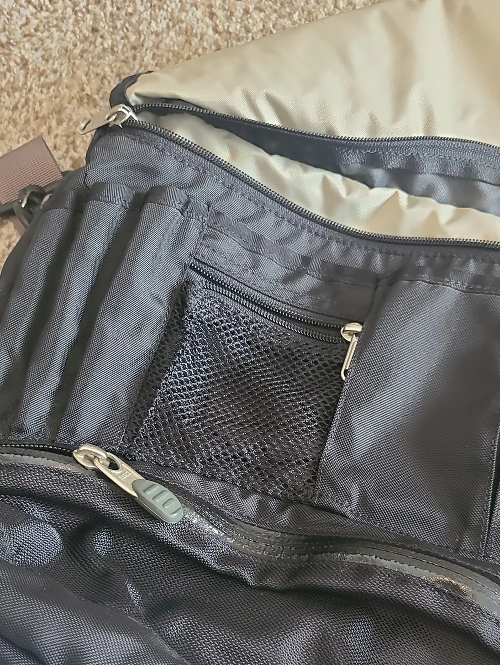 Vintage REI Black Shoulder Laptop Briefcase Bag